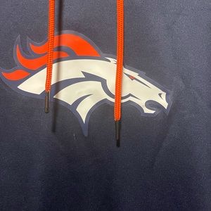 NFL DENVER BRONCO HOODIE.